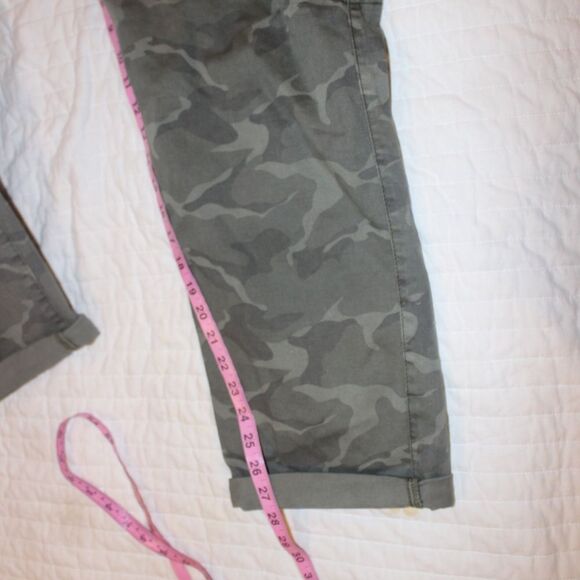 Torrid Boyfriend Stretch Twill Mid Rise Pant Size 4 Plus size - Picture 12 of 12